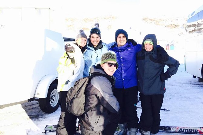 1 Day Thredbo Snow Tour From Sydney - The 5:00am Jindabyne stop: where your ski plan comes together