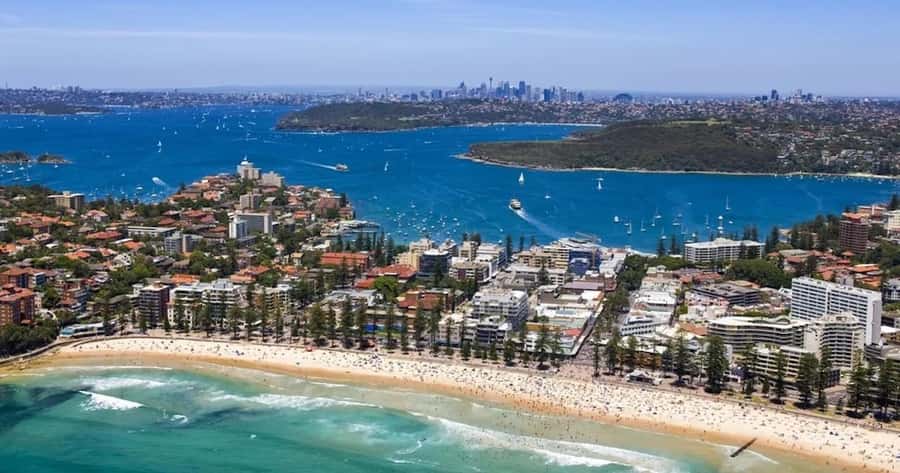 30-minute Private Sydney Harbour Helicopter Tour for 2 - The route over Sydney’s eastern beaches (and what you’ll actually notice)