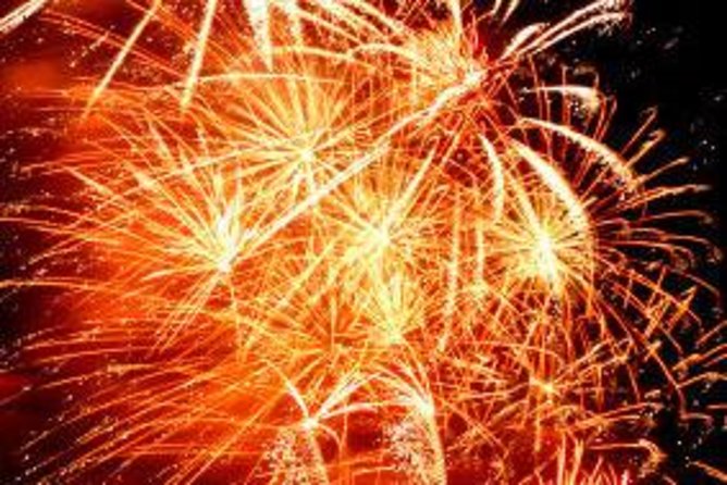 Australia Day Tall Ships Lunch & Race on Sydney Harbour - Your Australia Day lunch: included food plus unlimited drinks