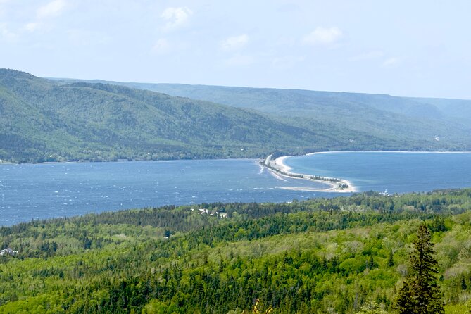 Baddeck and Cabot Trail Tour - Meeting in Sydney: Pickup That Uses a Name Sign