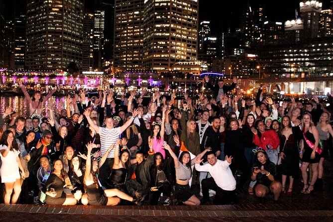 Big Night Out Pub Crawl - The Flow of the Night: Meet at 8:00 pm, Finish at Side Bar