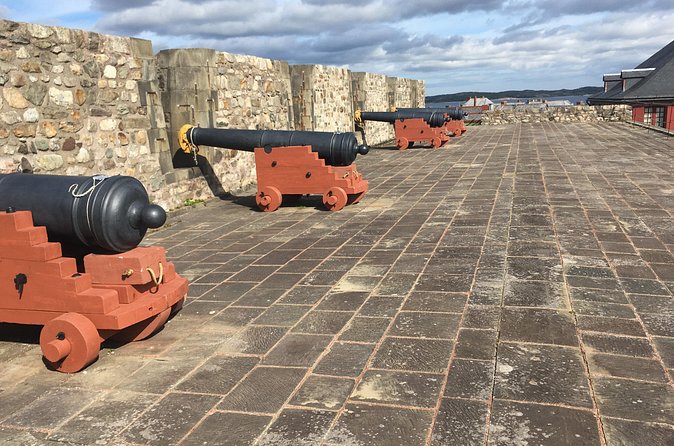 Black Wood Tours: Fortress of Louisbourg Tour - Price, Timing, and Value: What $120 Buys