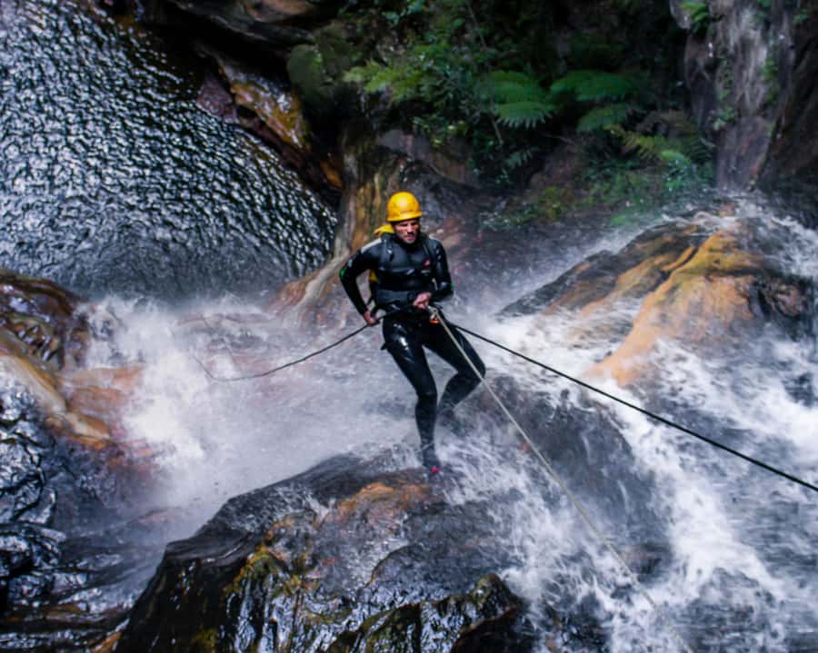Blue Mountains: Abseiling and Canyoning Experience - The finale: why the 30-metre waterfall abseil is the main event