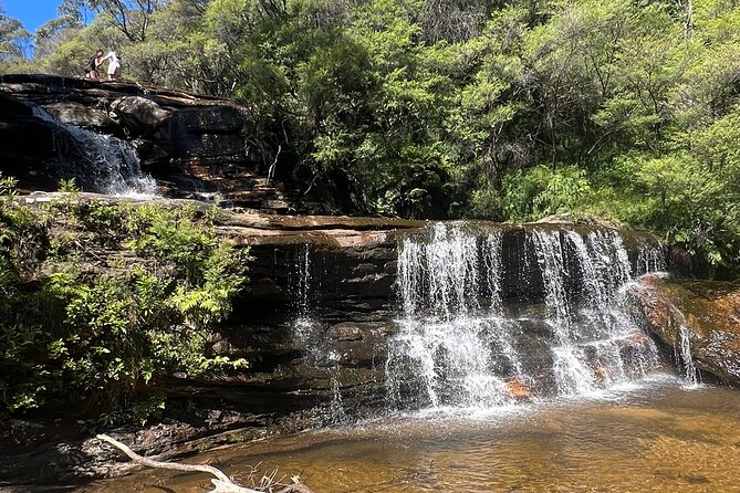 Blue Mountains Private Tour & Hidden Gems, Pick up & Drop off - Leura Village Time: A Calm Break From the Cliffs