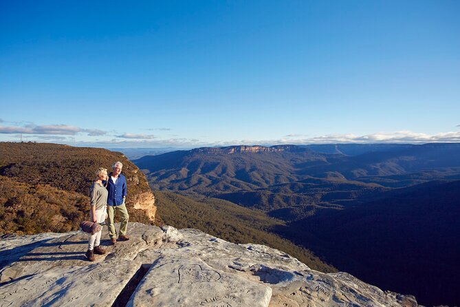Blue Mountains Small Group Tour with Lunch, Zoo and Scenic World - Chocolate Stop After Lunch: The Perfect Reset