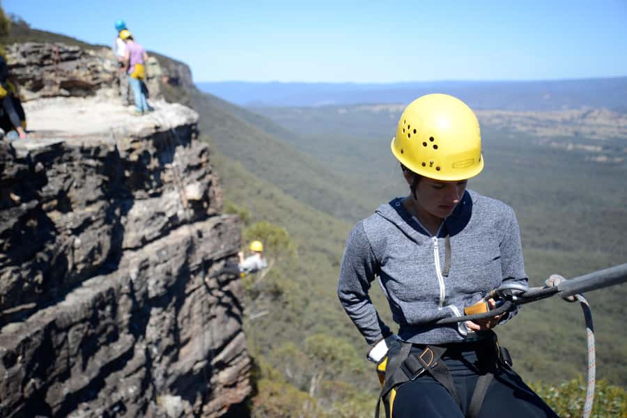 Blue Mountains: Spectacular Half Day Abseiling Adventure - Who this adventure suits best (and who should think twice)
