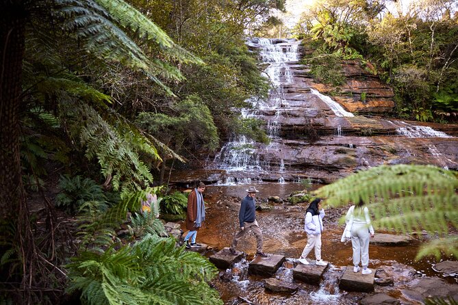 Blue Mountains Sunset Tour with Kangaroo Sightings from Sydney - Glenbrook, Leura, and Katoomba: Small Stops That Keep the Day Flexible