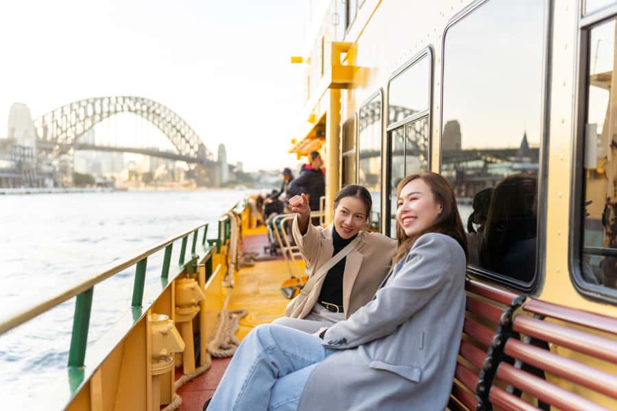 Blue Mountains Tour w/Lunch: Scenic World, Zoo & Koala Photo - A full Blue Mountains day that ends with Sydney Harbour views