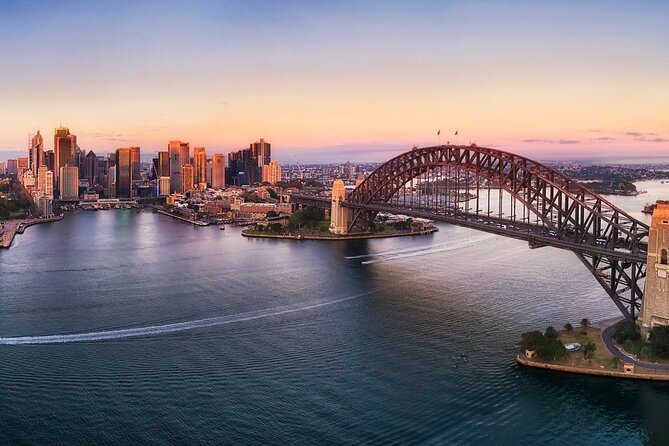 Discover Sydney - Circular Quay finale: the pub finish in the right place