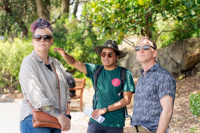 Foraging Tour: Botanical Gardens Walk & Picnic - Key highlights at a glance