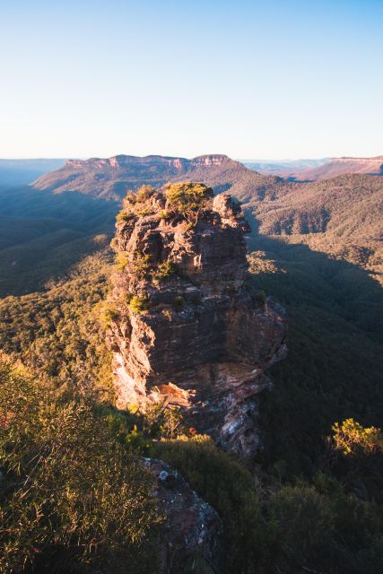 From Sydney: Blue Mountains, Scenic Railway, & Sydney Zoo - Echo Point and the Three Sisters photo stop