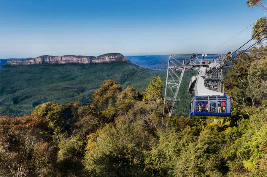 From Sydney: Blue Mountains, Scenic World, Zoo, & Ferry Ride - The Blue Mountains village lunch stop: time to reset (and choose your own food)