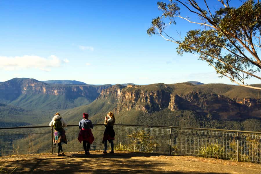From Sydney: Blue Mountains, Sydney Zoo & Walking Tour - Sydney Zoo: kangaroos, native wildlife, and a first wow