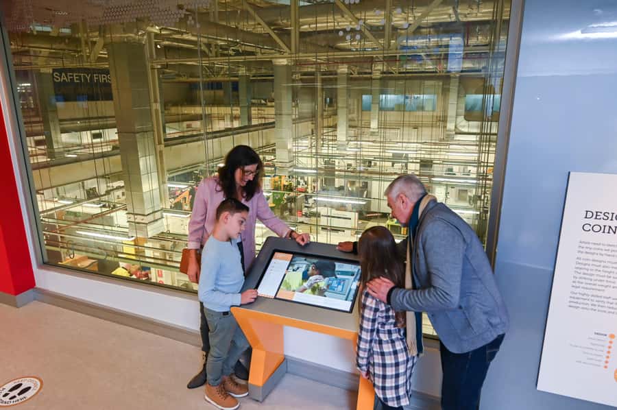 From Sydney: Explore Canberra Includes Buffet Lunch - The Coach Ride and Driver-Guide: comfort and timing matter