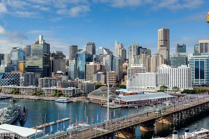 Highlights & Hidden Gems With Locals: Best of Sydney Private Tour - Key things that make this private Sydney walk worth your time