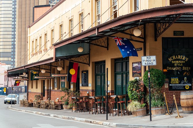Highlights & Hidden Gems With Locals: Best of Sydney Private Tour - Guides matter here: who you might get and what to expect