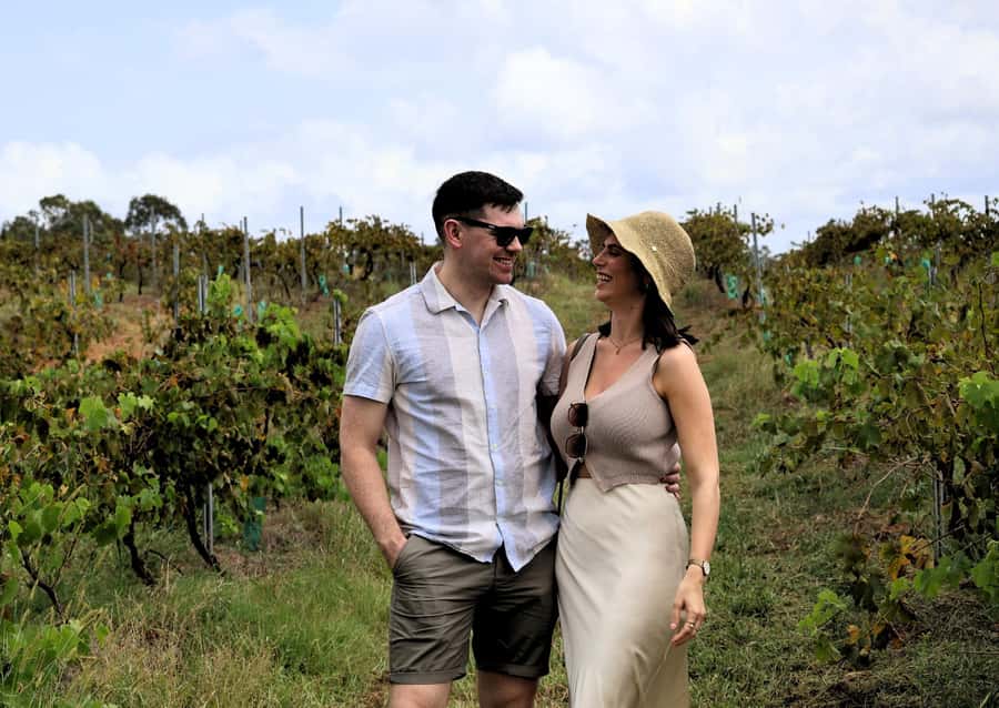 Hunter Valley: Wine, Chocolate and Lunch All Inclusive Tour - Hunter Valley Gardens: Shopping Time That Actually Feels Like a Break