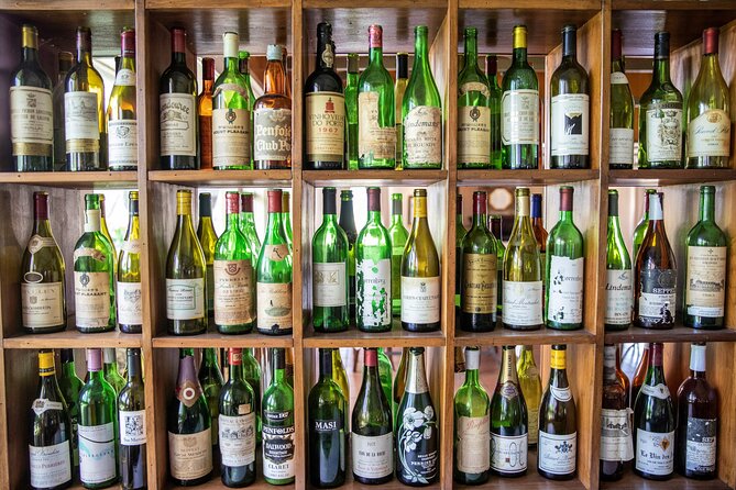 Hunter Valley Wine Tour from Sydney with Lunch and 3 Cellar Door Tastings - The 7:00am start and mini-coach comfort from Chippendale