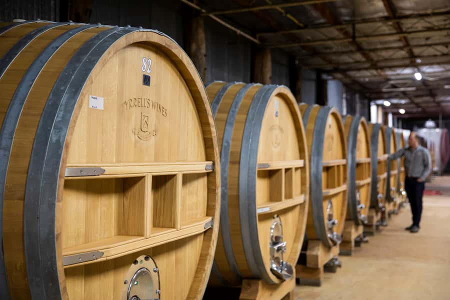 Hunter Valley: Wine Tour with 3 Tastings and Garden Lunch - Optional add-ons: chocolate, lollies, liqueurs, and your own spending choices