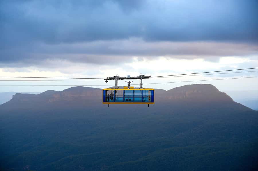 Japanese Tour Small Group: Blue Mountains, Scenic World, Zoo - Heading West: Echo Point and the Three Sisters in Short Stops That Matter