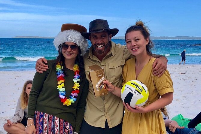 Jervis Bay Tour with Dolphins, Kangaroos & World's Whitest Beach - Hyams Beach and the White Sands Trail: why the walk matters