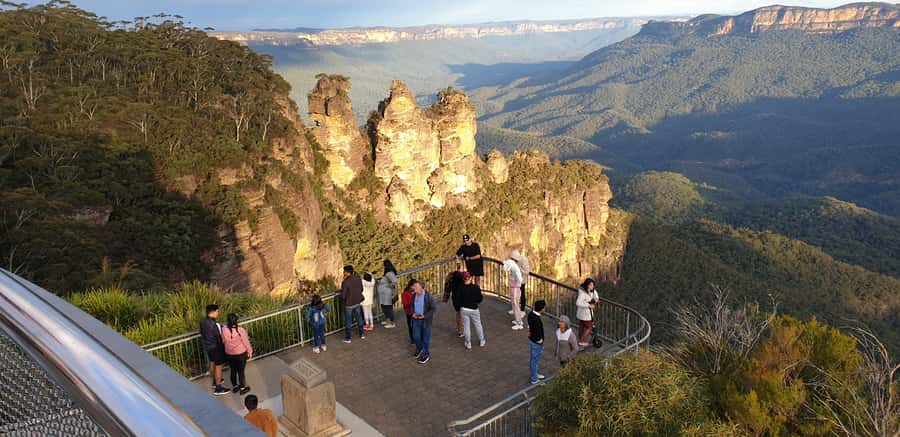 Katoomba: Blue Mountains Full-Day Hop-On Hop-Off Bus Tour - Katoomba Cascades and Katoomba Falls: waterfalls with walking options