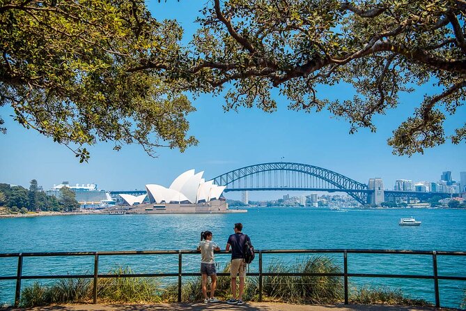 Kickstart Sydney Half-Day Private Tour - Your Comfort Setup: AC Vehicle, Guide, and Quick Timing