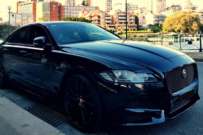 Limoroo, Airport Transfers and Luxe Door to Door Service. - Why a luxury Sydney airport transfer feels worth it