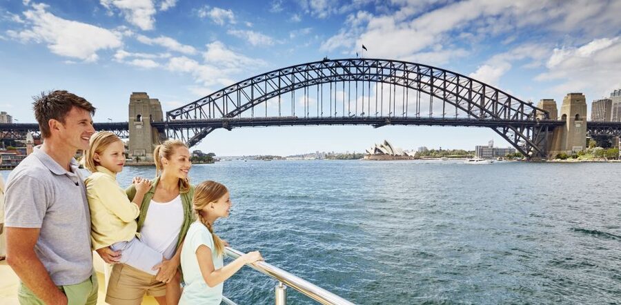 Lunch Cruise with Live Jazz on Sydney Harbour - Who should book this cruise?