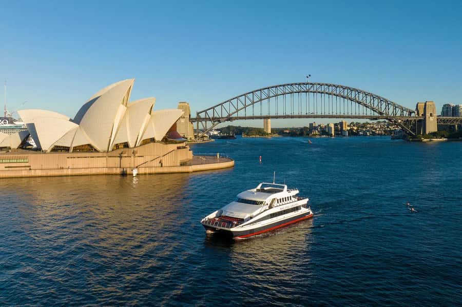 Luxury Catamaran Lunch Cruise with Deluxe Buffet - Onboard Comfort: Air-Conditioning, Waiter Service, and Photo Decks