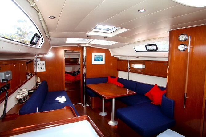Luxury Sailing Cruise on Sydney Harbour with Lunch - Meeting at Darling Harbour: Show Up Ready to Sail