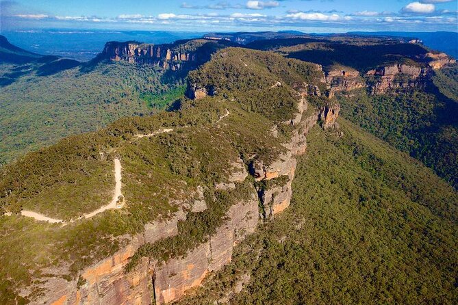 Luxury Small Group of 5 Blue Mountains Escape Tour - Leura, Cahill’s Lookout, and Late-Day Views
