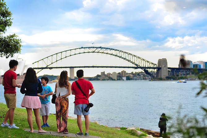 Luxury Sydney City Private Tour - Bondi Beach and Paddington Markets: local atmosphere in the same day