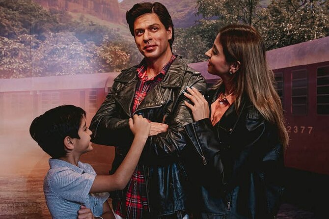 Madame Tussauds Sydney Entrance Ticket - TV premieres, Johnny Depp energy, and the politics-and-science angles