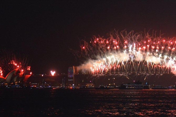 New Years Eve Sydney Harbour Cruise 2026-2027 - What you actually eat: lobster, prawns, oysters, and baked salmon