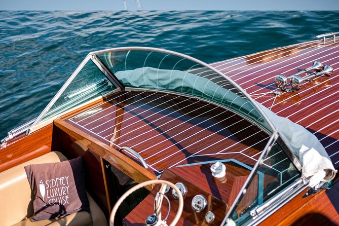 Private 90 min Luxury Cruise on Sydney Harbour - up to 6 Guests - Opera House from the water, plus photo opportunities you can plan for