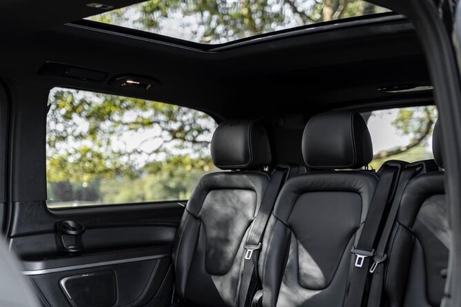 Private Blue Mountains Day Tour (avoid the crowds) - Private pickup and the comfort of a Mercedes V250d