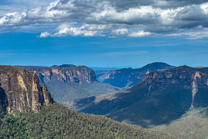Private Blue Mountains Escape The Crowds Mercedes Tour - Glenbrook: a calm break with wildlife and village views