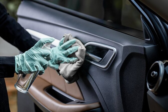 Private Chauffeured Airport Departure Transfers in Sydney - Price and Value: When $89.66 Is a Good Deal