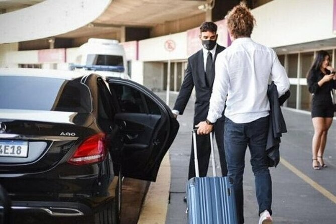 Private One-Way Airport Transfer from Sydney Airport to Sydney - Timing With Flights: How to Use the Waiting Time Wisely