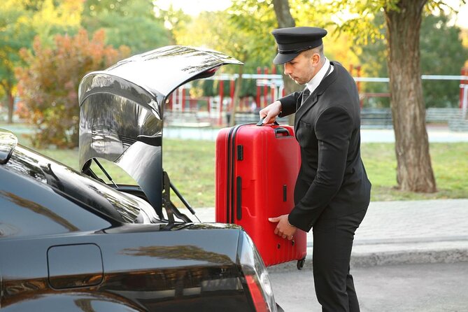Private One-Way Airport Transfer from Sydney Airport to Sydney - Real Driver Moments: When the Ride Becomes More Than Transportation