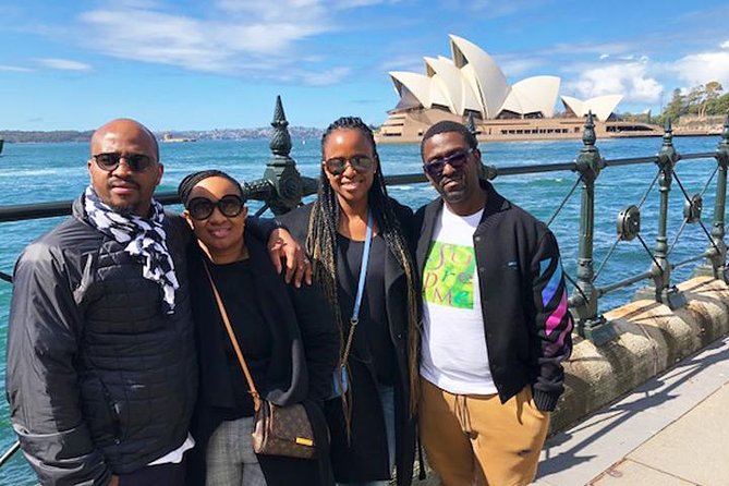 Private Sydney Tour Including Sydney Opera House, Bondi and Manly - Harbour Bridge crossing and McMahons Point: the Opera House framing shot