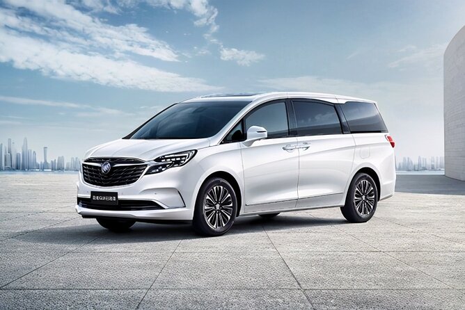 Private Transfer Sydney International Airport SYD to Sydney City - Meet & Greet: optional, but not automatic