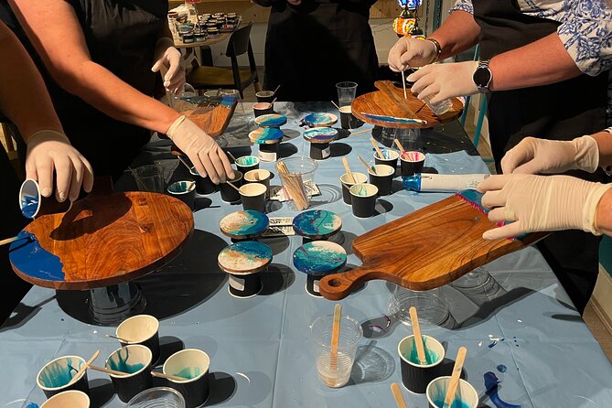 Resin Art Classes Sydney: Cheeseboards & Coasters - Resin Art in Darlinghurst: 1 Hour, Max 10 People