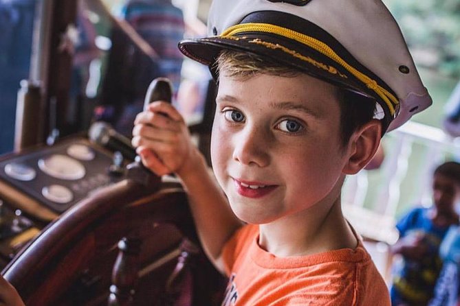 Scenic Adventure Lunch Cruise - The Meal: What 2 Courses Looks Like Onboard