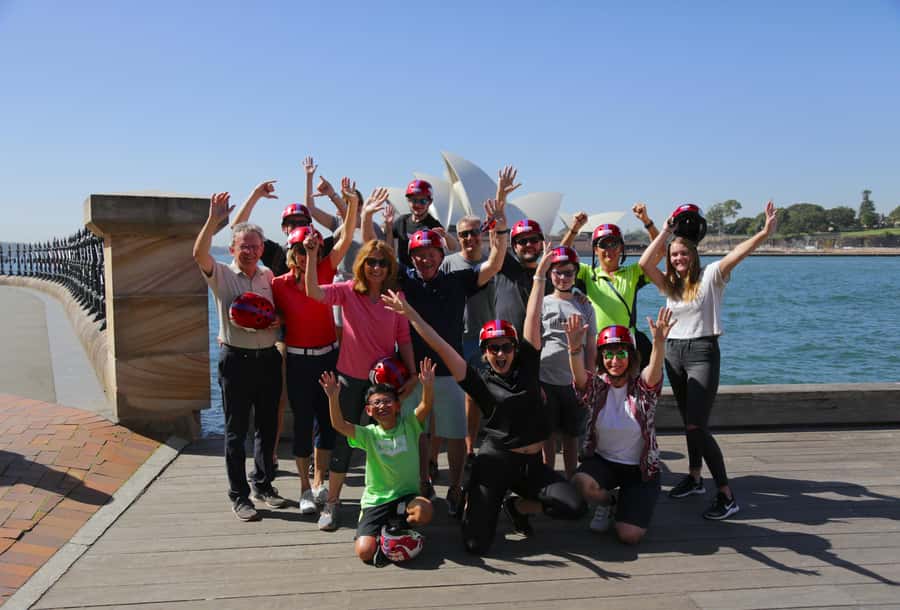 Scenic Sydney Harbour Bridge Bicycle Ride - Harbour-side Stretch: Luna Park to Lavender Bay (That 2.5 km matters)