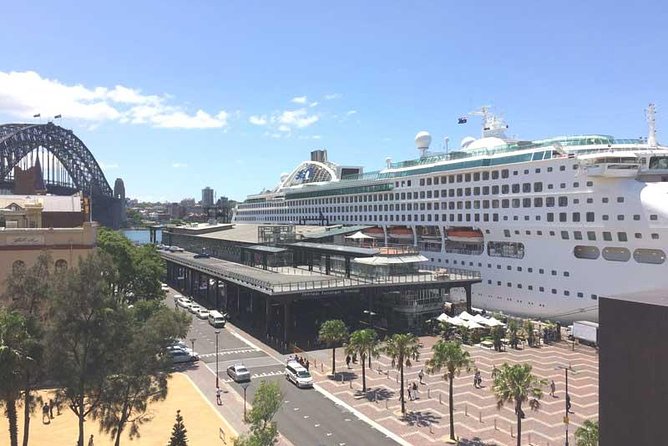 Shuttle Transfer from Sydney Airport to Cruise Ship Terminal at Circular Quay - Price and Value: Is $26.18 Worth It?