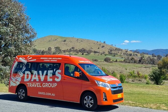 Small Group Hunter Valley Wine Tour + Lunch, Gin & Choc ex Sydney - Lunch with views: one course, wine or beer included