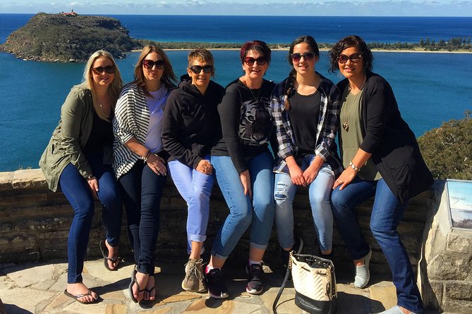 Small-Group Sydney's Northern Beaches & Ku-ring-gai Park Tour - Pickup, group size, and comfort in the minivan
