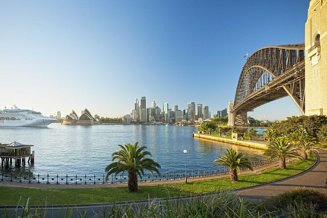 Small Group Tour Sydney City Highlights and Hidden Gems - Watsons Bay and The Gap: big water, strong views, and real sea noise
